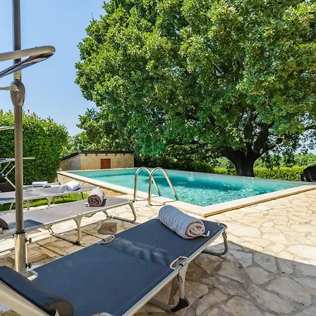 Hrast Bacva Villa Višnjan