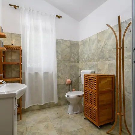 Villa Hrast Bacva